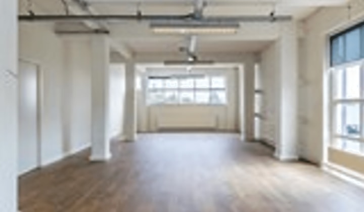 Kantoor · 91 m² · €895,-