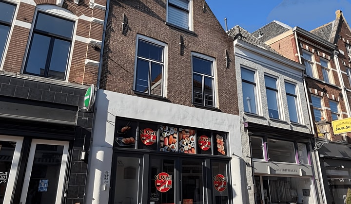 Appartement · 50 m² · €1050,-
