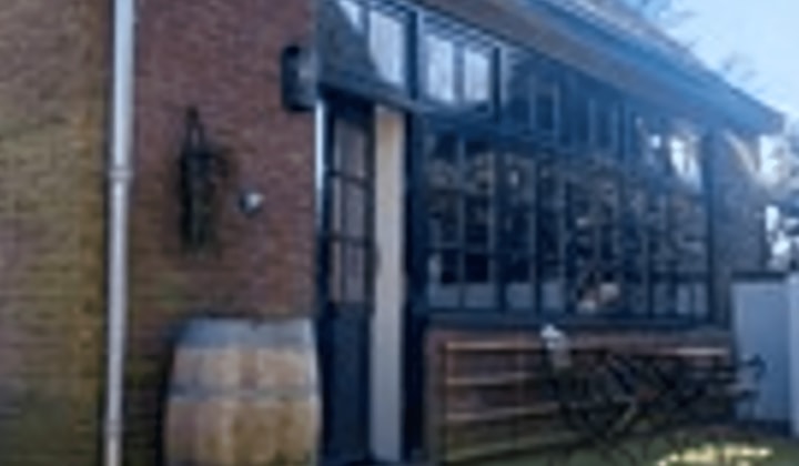 Kamer | 98m² | €2650,-