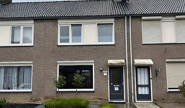 Huis | 95m² | €1305,-