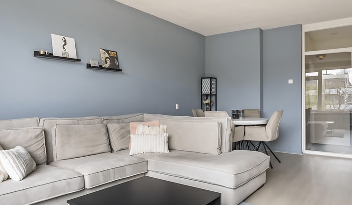 Kamer | 72m² | €3850,-