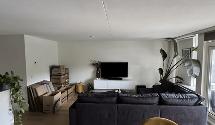 Kamer | 72m² | €1118,-