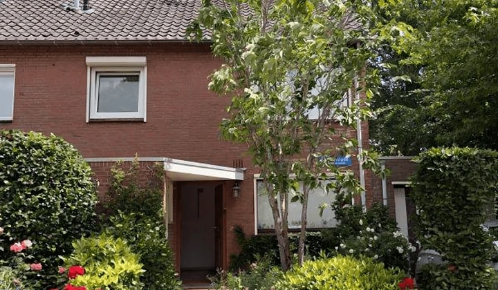 Huis | 153m² | €1830,-