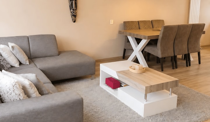 Huis · 107 m² · €2050,-