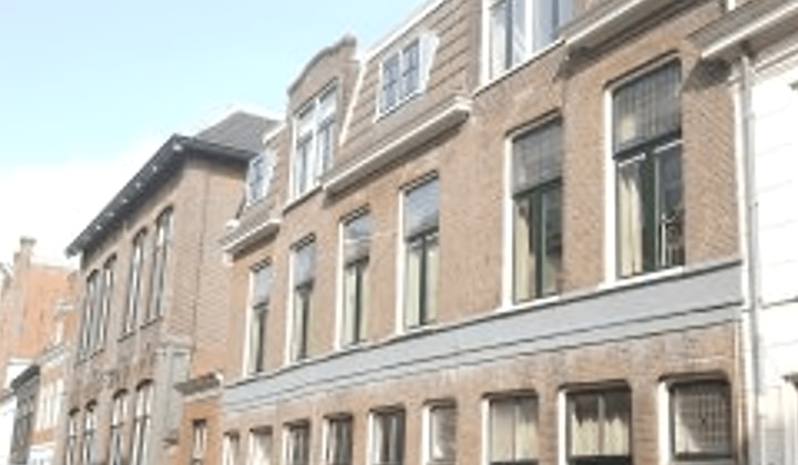 Studio | m² | €953,-