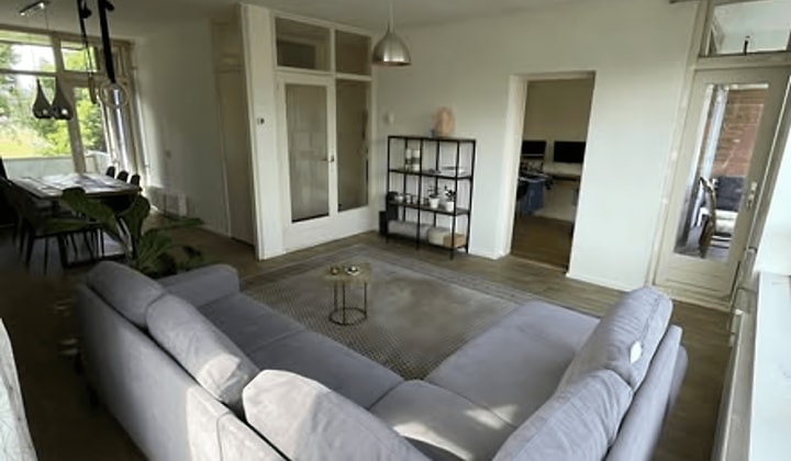 Kamer | m² | €475,-