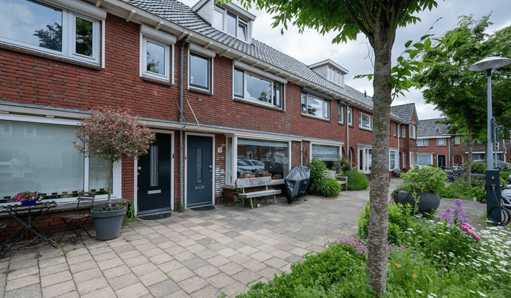 Kamer | 91m² | €2500,-