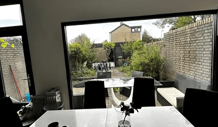 Kamer | m² | €1000,-