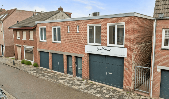 Appartement · 137 m² · €1700,-