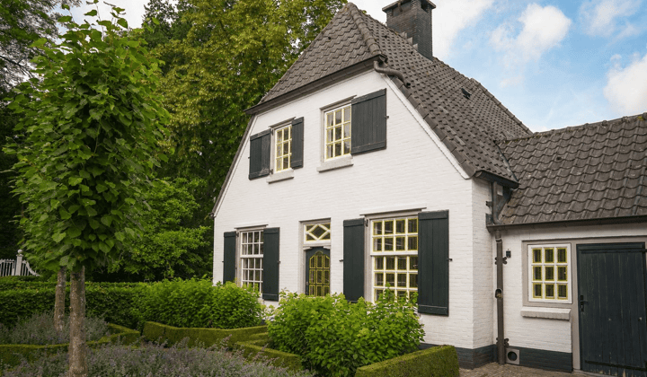 Huis | 143m² | Dr. J. v.d. Mortellaan | €2500,-