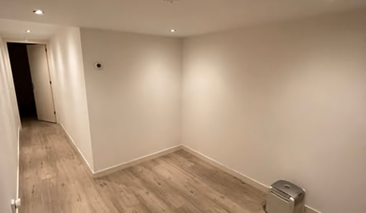 Kamer ongemeubileerd met lange huurperiode