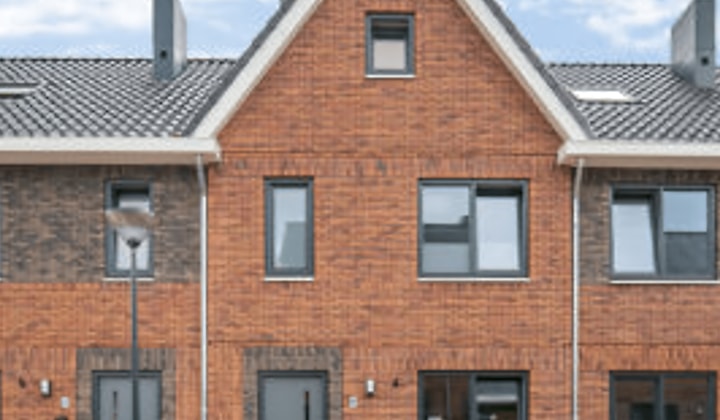 Huis | 131m² | €1365,-