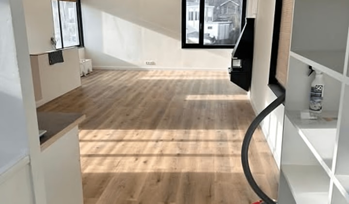 Woonboot · 93 m² · €2225,-