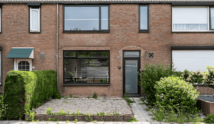 Huis | 102m² | €1500,-