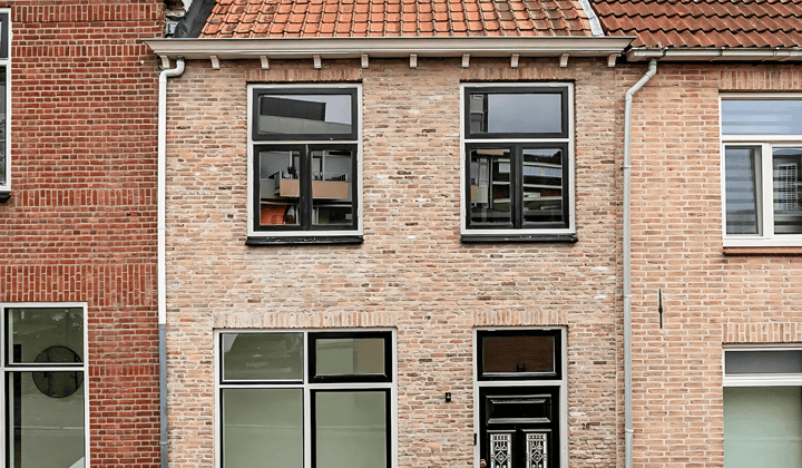 Gemeubileerd huis met 2 slaapkamers en tijdelijke verhuur