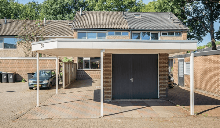Huis | 125m² | €1800,-