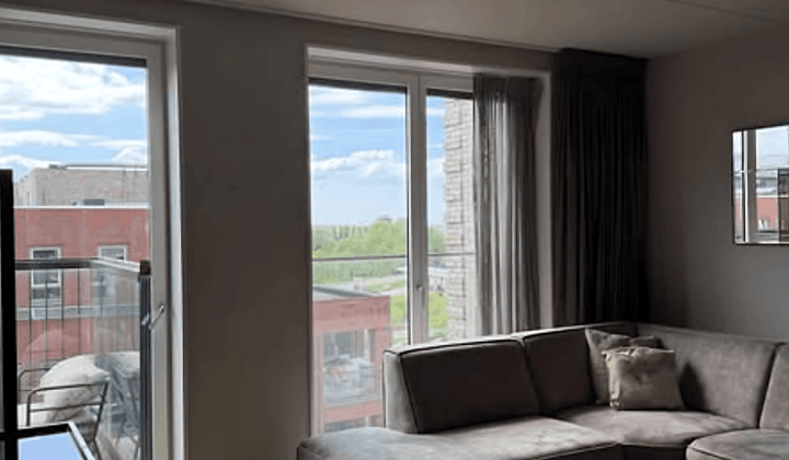 Gemeubileerd appartement met twee slaapkamers en internet inbegrepen