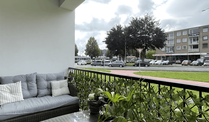 Appartement · 60 m² · €1193,-