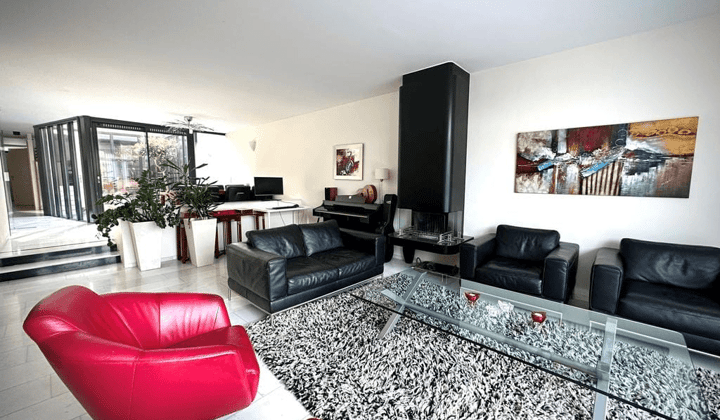 Huis | 180m² | €4000,-