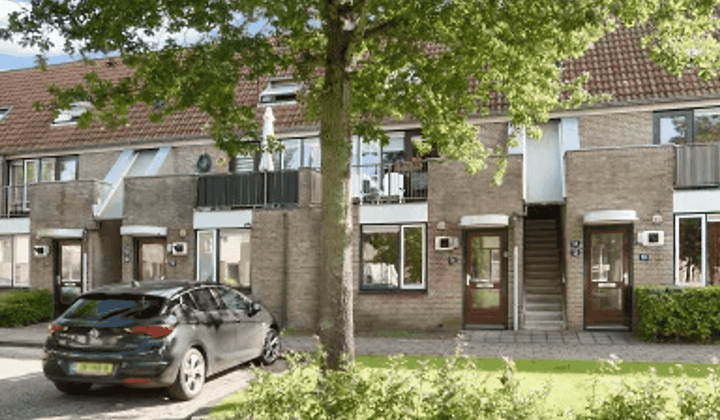 Kamer | 48m² | €665,-