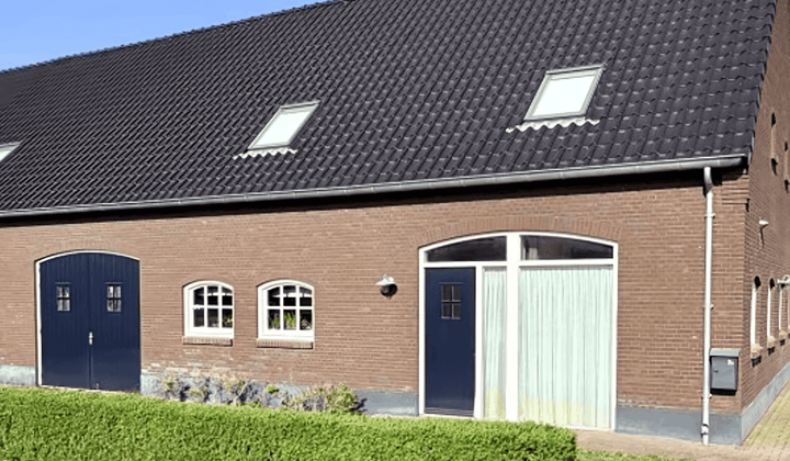 Huis | 182m² | €2250,-