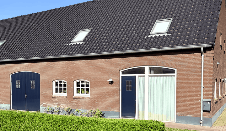 Huis | 182m² | €2250,-