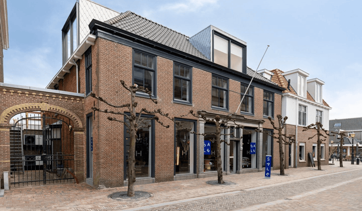 Loftappartement met Dakterrassen in Monumentaal Pand