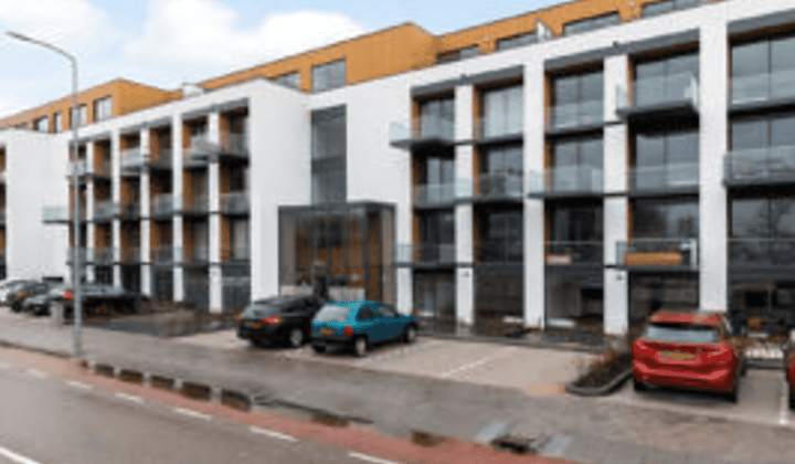 Huis | 79m² | €1465,-