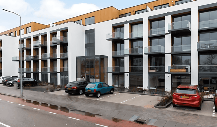 Kamer | 65m² | €1465,-