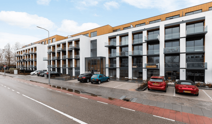 Huis | 79m² | €1465,-