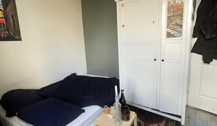Kamer met Balkon en expatvriendelijke kenmerken