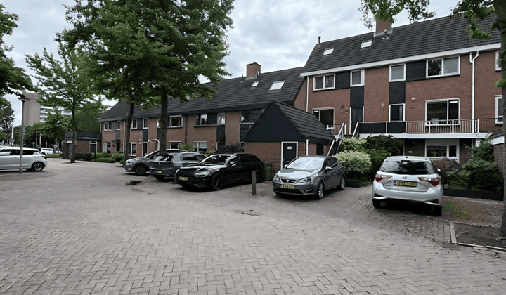 Huis | 110m² | €1495,-