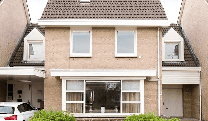 Huis | 197m² | €2740,-