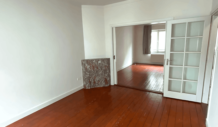 Kamer | 116m² | €2800,-