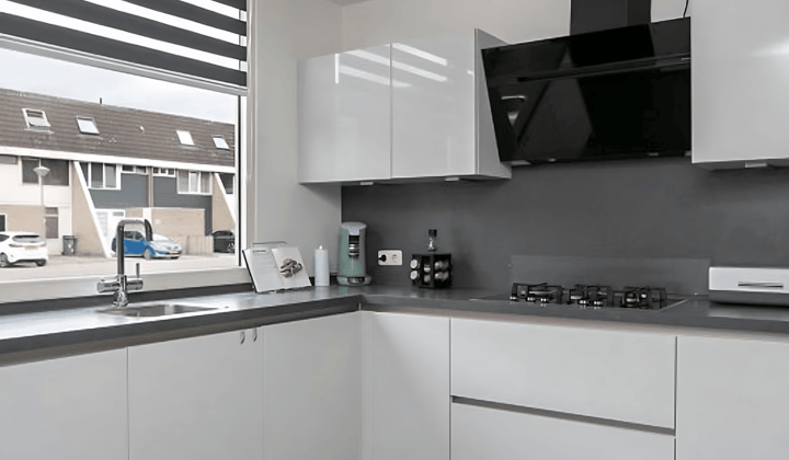 Studio · 35 m² · €954,-
