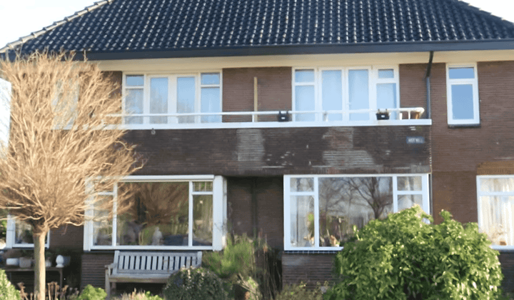 Huis | 128m² | Hofweg | €2250,-