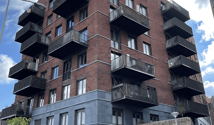 Appartement · 80 m² · €1700,-