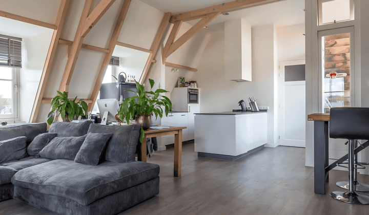 Kamer | m² | €1650,-