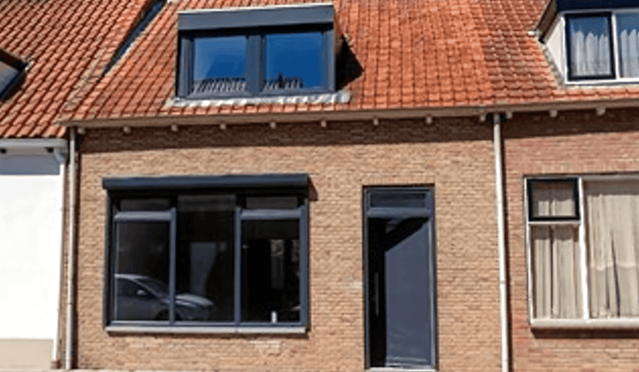 Huis | m² | €1350,-