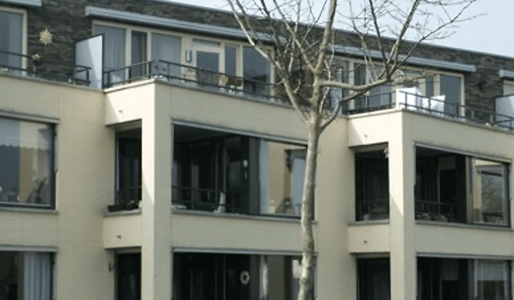 Kamer | 65m² | €776,-