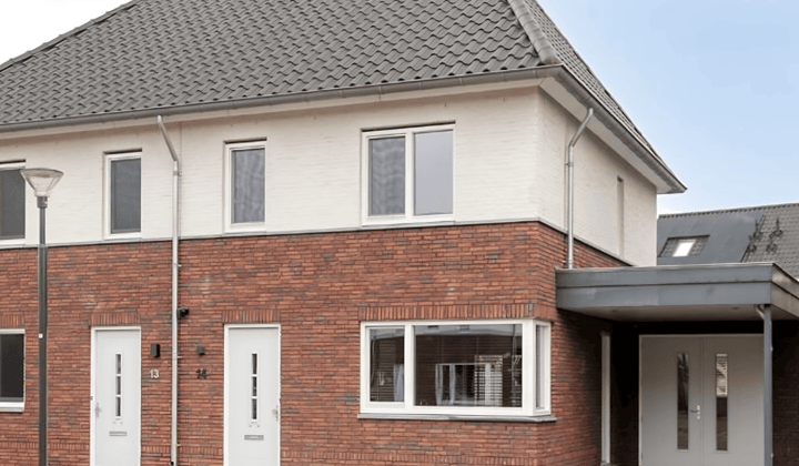 Huis | 138m² | €2100,-