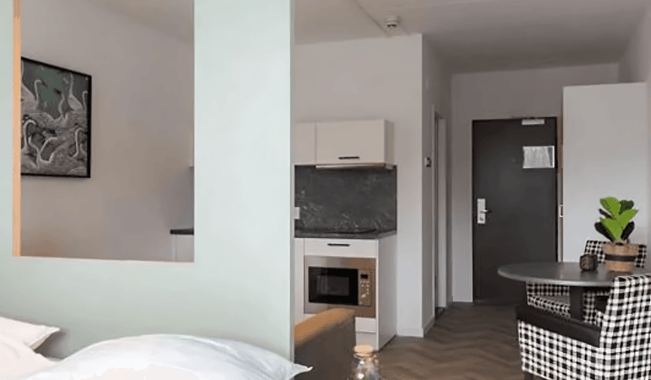 Gemeubileerde tijdelijke kamer