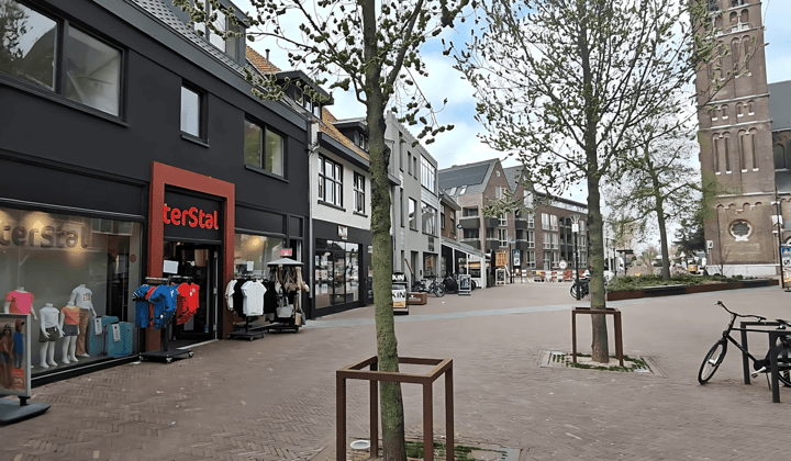 Appartement · 80 m² · €1675,-