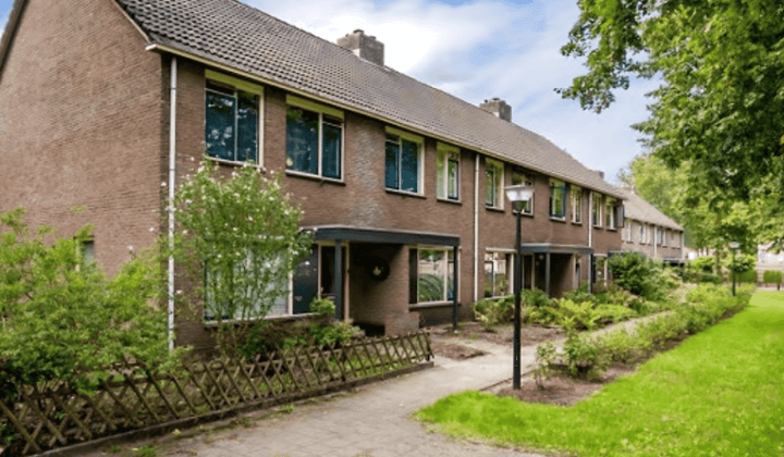 Huis · 116 m² · €1550,-