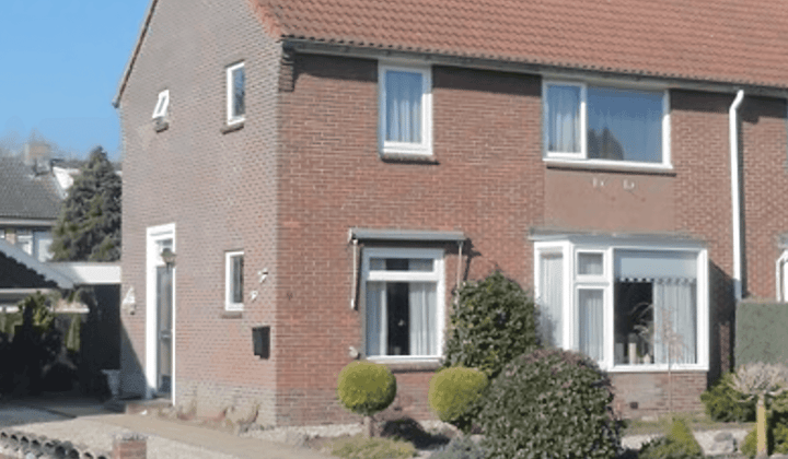 Kamer | 75m² | €825,-