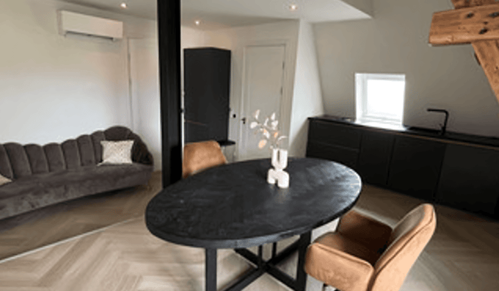 Huis | 160m² | €3600,-