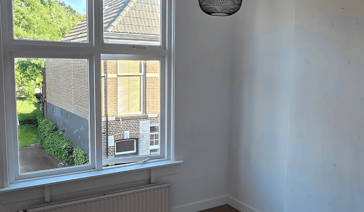 Kamer | 14m² | €396,-