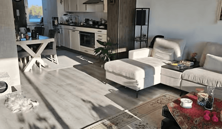 Huis | 90m² | €650,-