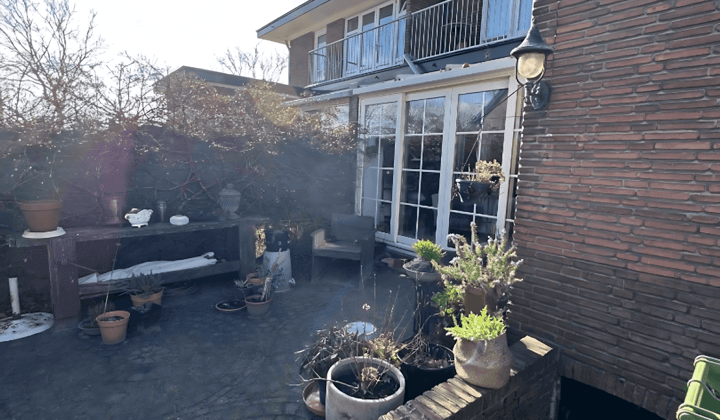 Kamer | 128m² | €2250,-