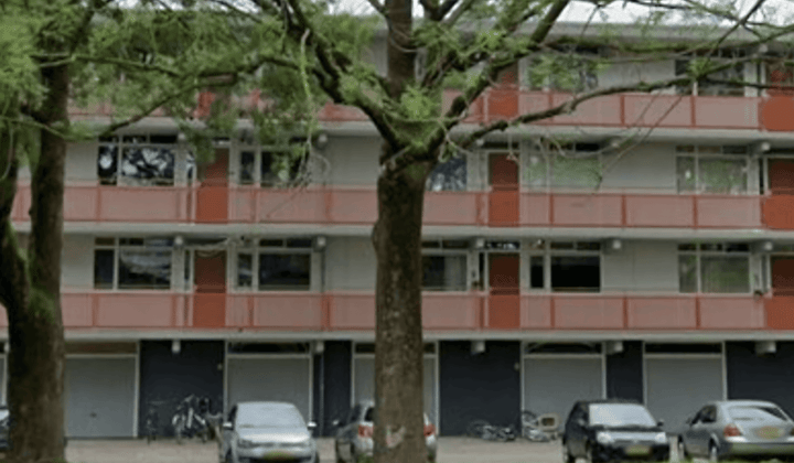 Appartement met balkon en parkeergelegenheid